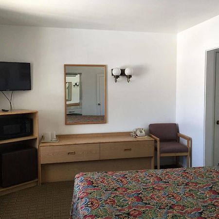 Centre Motel Elko Exteriör bild